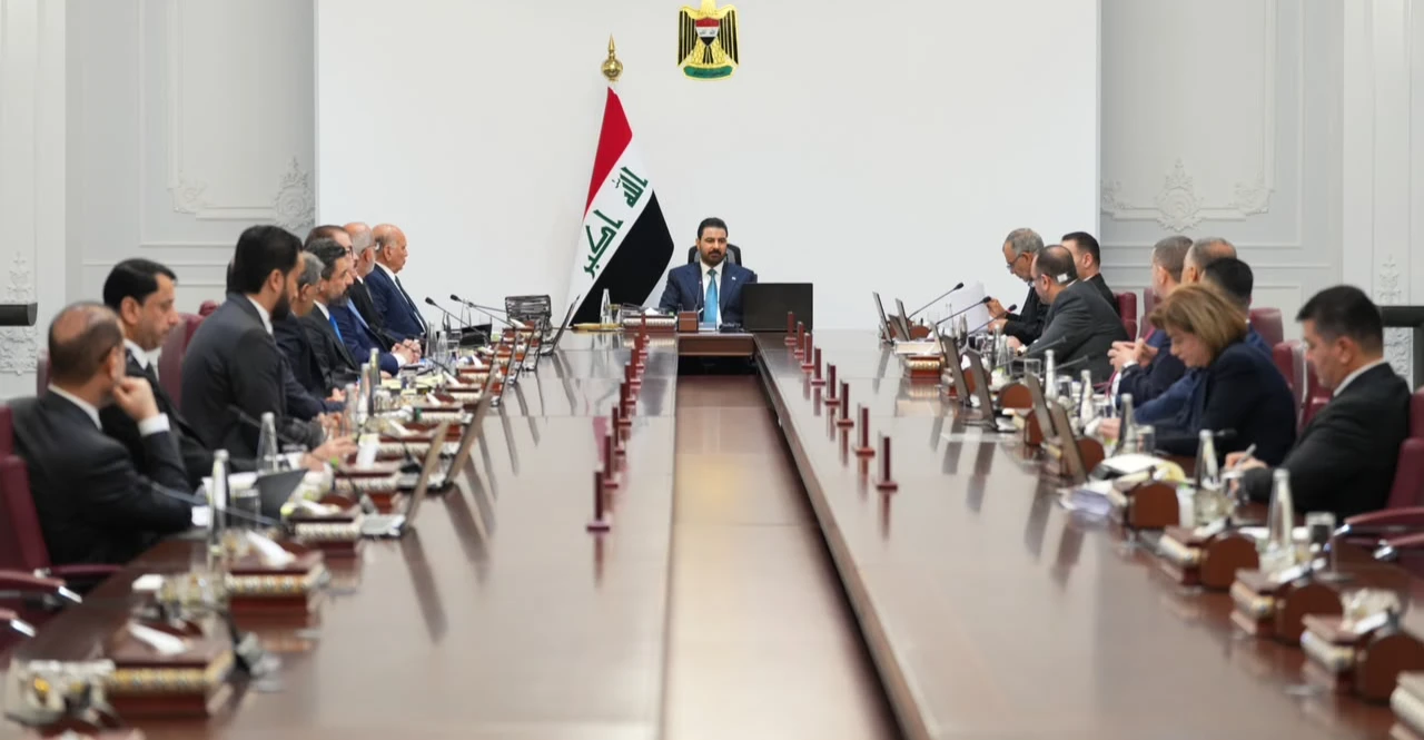 الزيدي يلوّح بـ"حراس أقوياء" لمكافحة الفساد ويعلن جملة قرارات