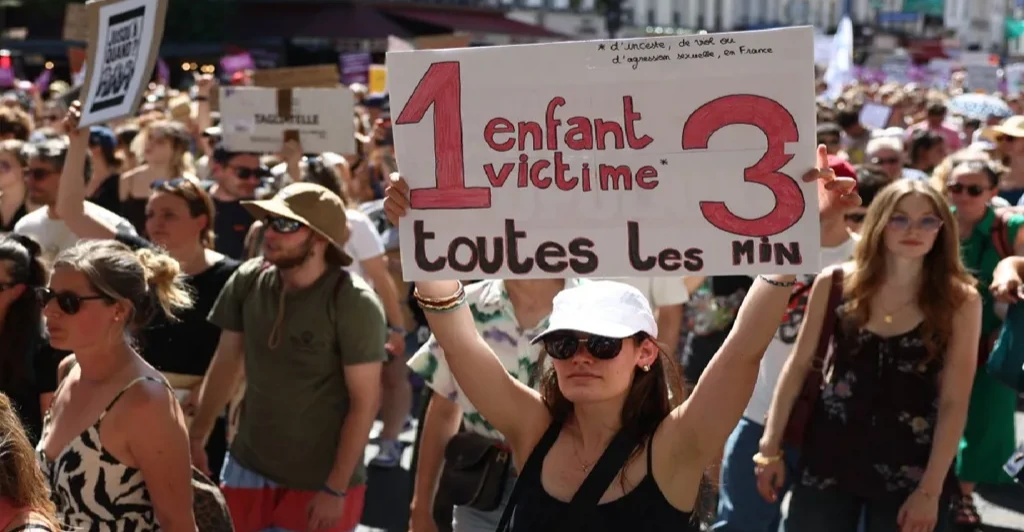 Fransa'da 11 Liana'nın öldürülmesi 110 kentte protesto edildi.