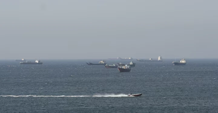 Hormuz attacks force four tankers to retreat