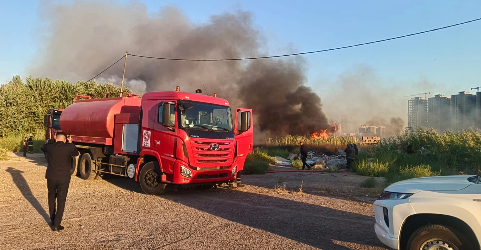 اندلاع حريق داخل مقبرة في بغداد