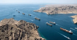 طهران تكشف تفاصيل محادثات "مضيق هرمز" في عُمان وتؤكد مشاركة وفد قطري