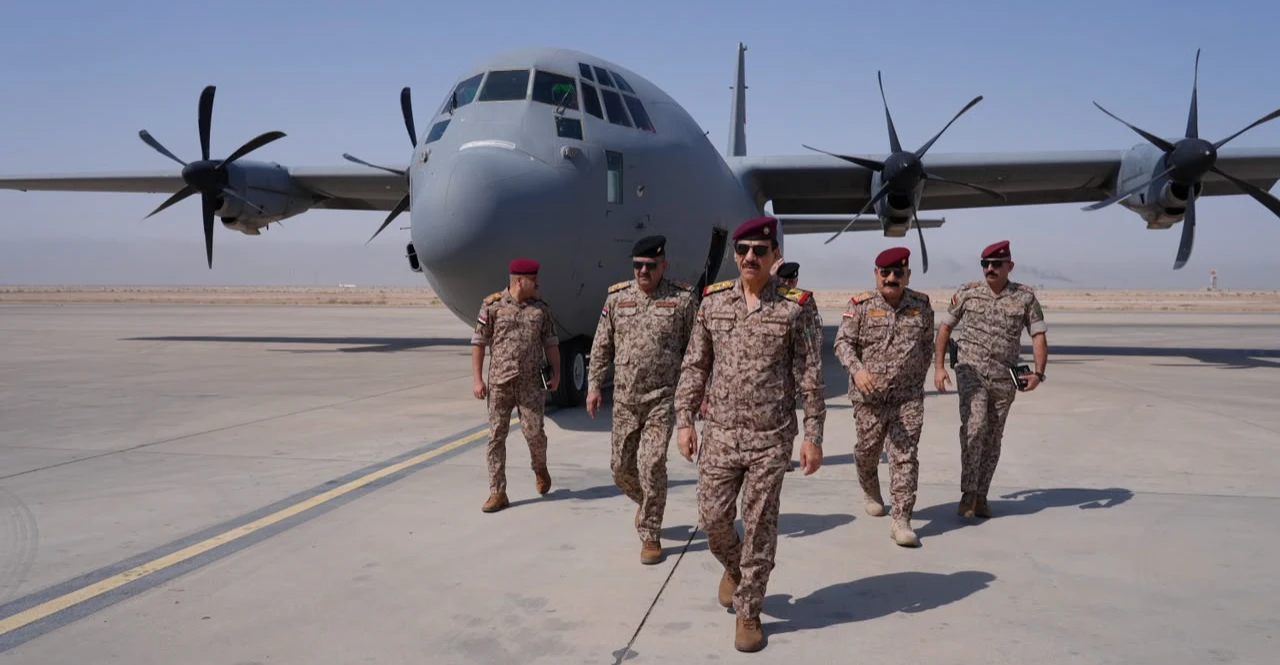 Iraq's army chief visits naval headquarters in Basra after fisherman killing pro