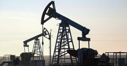 US strategic oil reserve falls to 1983 low