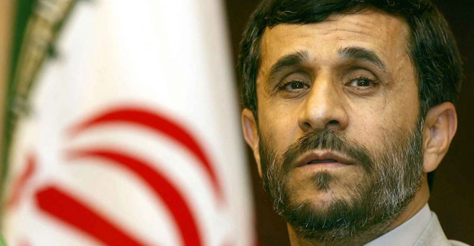 ئەحمەدی نەژاد راپۆرتیگ ئەمریکی لەباوەت پرۆسەیگ ئیسرائیلی ئەرا گلەوداینی ئەرا دەسەڵات رەت کەێد