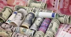 الدولار يتراجع عن أعلى مستوياته بضغط تباطؤ التضخم الأميركي ومخاوف قفزة النفط