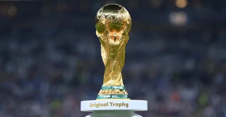 FIFA, 2026 Dünya Kupası finalinde devre arasını 30 dakikaya çıkarıyor.