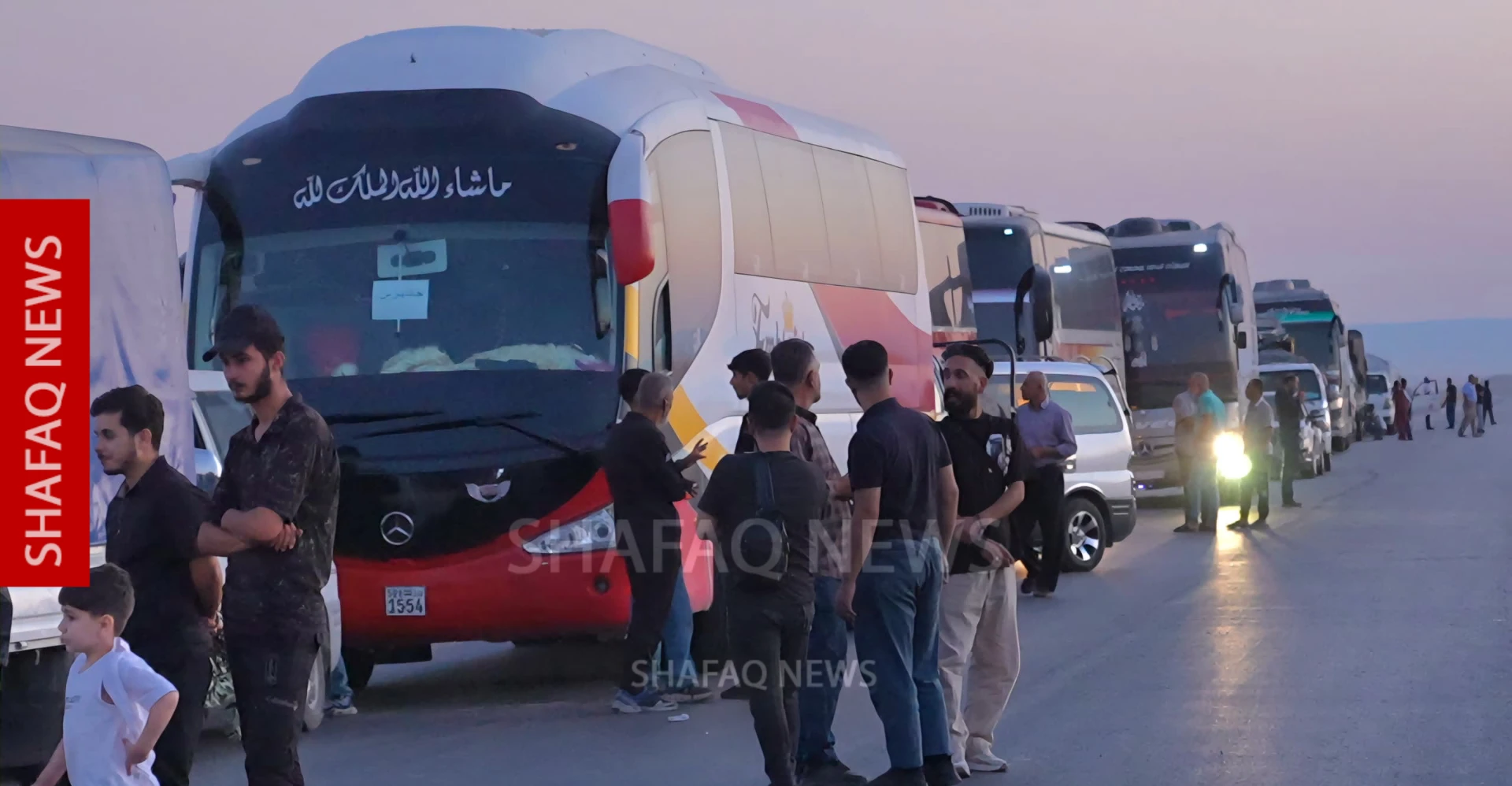 Suriye'de Afrin'den son göç dalgası: 1020 aile Kamışlı'dan yola çıktı.