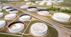 US oil reserve loses 5.1M barrels in 1983 low