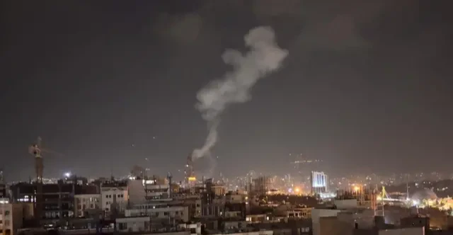 إعلام إيراني: سماع دوي انفجارات قرب سيريك