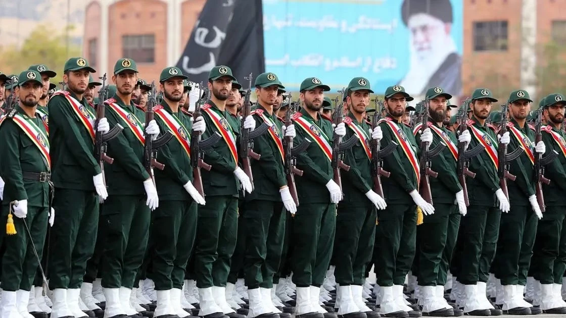 ‏سوپای پاسداران: "ئەمازۆن" لە بەحرێن و بنکەیگ ئەمریکی لە ئوردن کردیمنە ئامانج
