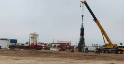 Civil Defense battles fire at Iraq oil field