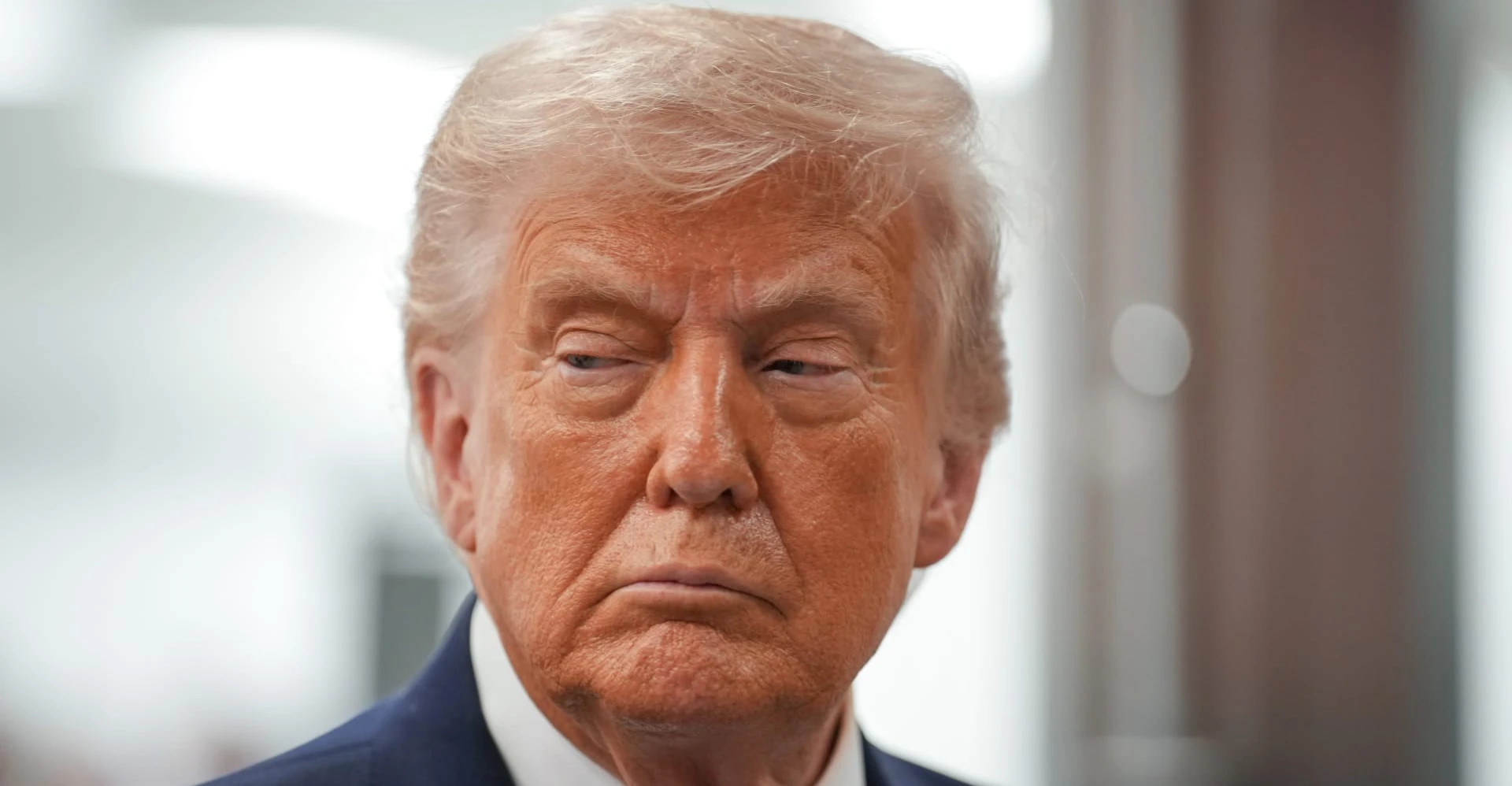 Trump'ın İran'a yönelik enerji tesislerini vurma kararı üzerinde