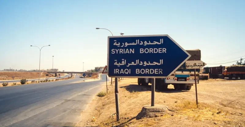 بعد الأردن.. إعلام سعودي ينقل تحذيراً سورياً للعراق من "ميليشيات قرب الحدود"