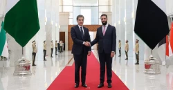 بارزاني والشرع يؤكدان توسيع التعاون بين سوريا والعراق وكوردستان