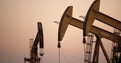 Oil rebounds on renewed Middle East tensions