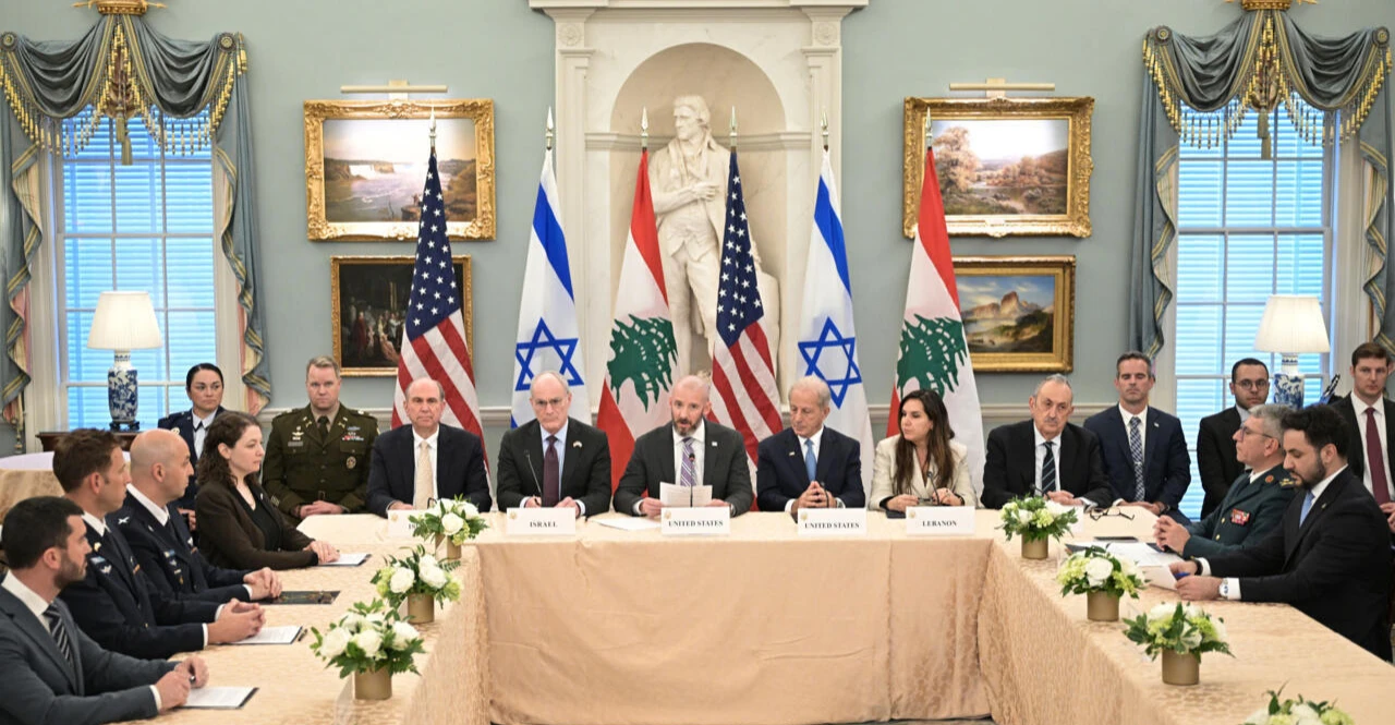 Lebanon pursues more Israeli withdrawals in Rome talks