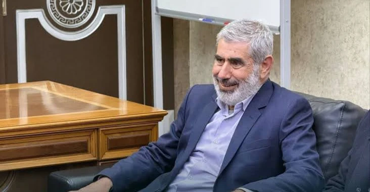 خاص.. الفريق الرئاسي السوري يكشف تفاصيل عودة المهجرين والاندماج العسكري