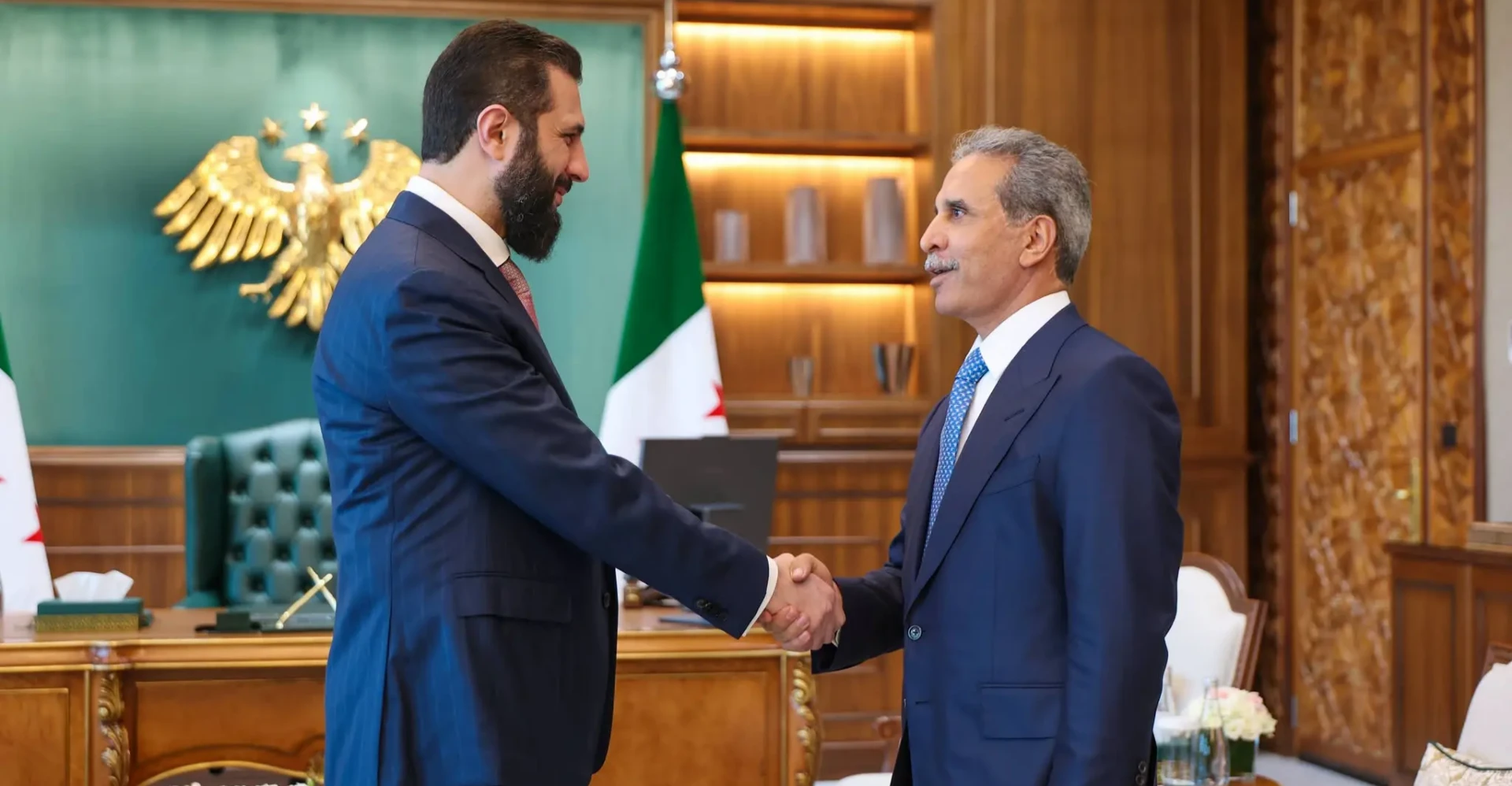 "واقعية المصالح".. كيف أعاد العراق وسوريا بناء العلاقة بعد سقوط الأسد؟