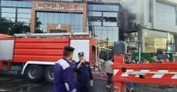 بمشاركة 8 فرق.. السيطرة على حريق اندلع داخل مطعم في العطيفية ببغداد