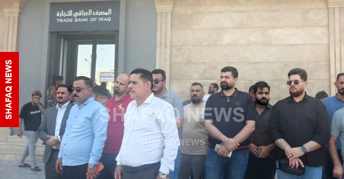 شفق نيوز..البصرة.. شركات نفطية تلوح بإيقاف أعمالها: نريد مستحقاتنا بالدولار