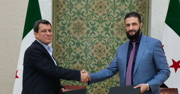 الشرع يجتمع مع مظلوم عبدي وإلهام أحمد في دمشق