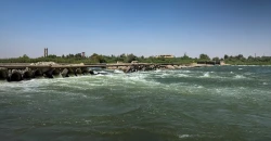 ارتفاع منسوب الفرات يغمر أراضي ومحطة مياه غرب سوريا