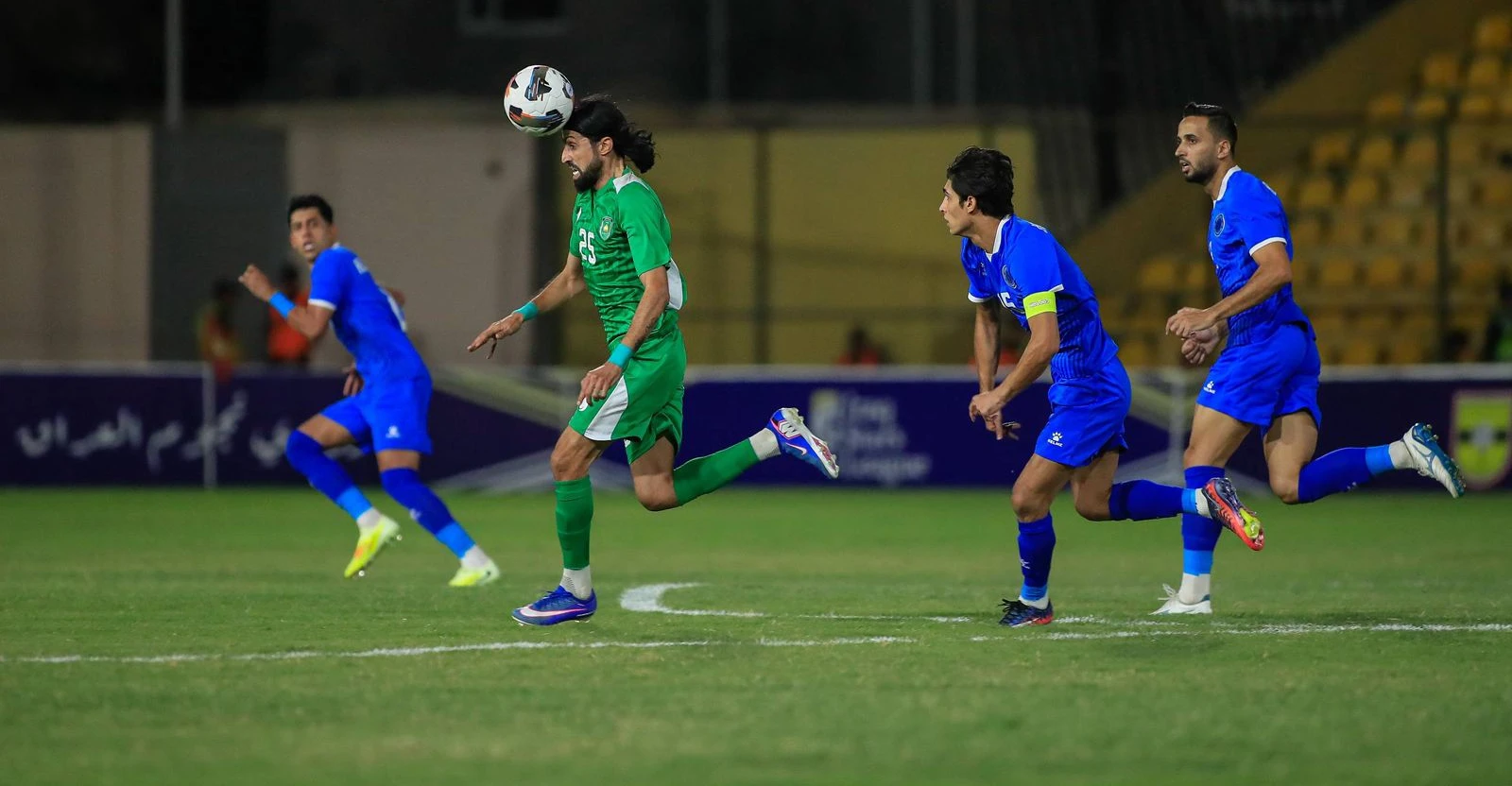 دوري النجوم.. التعادل السلبي ينهي لقاء الطلبة والنفط