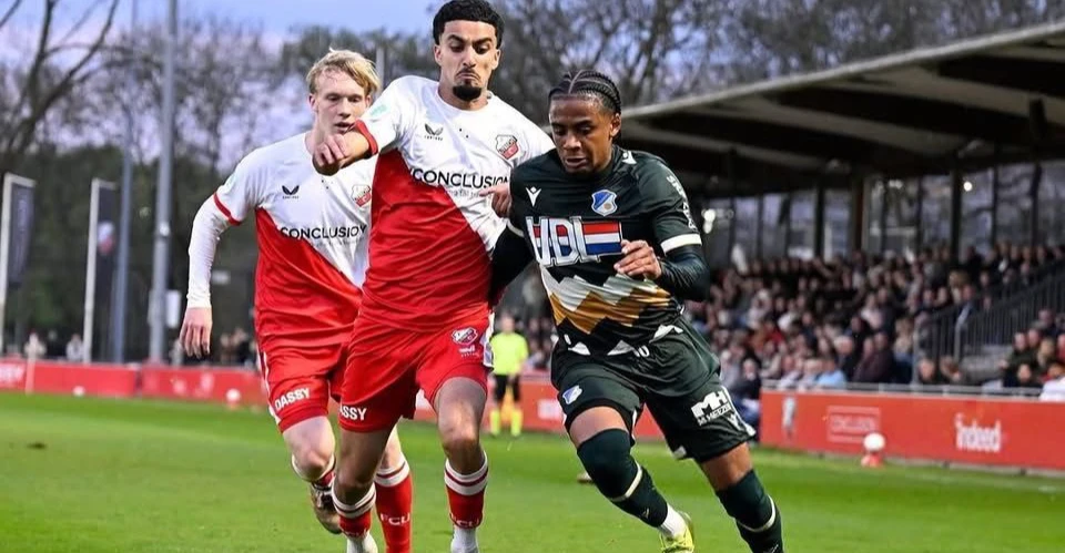 Iraq midfielder Zidane Iqbal joins Blackburn Rovers from Utrecht