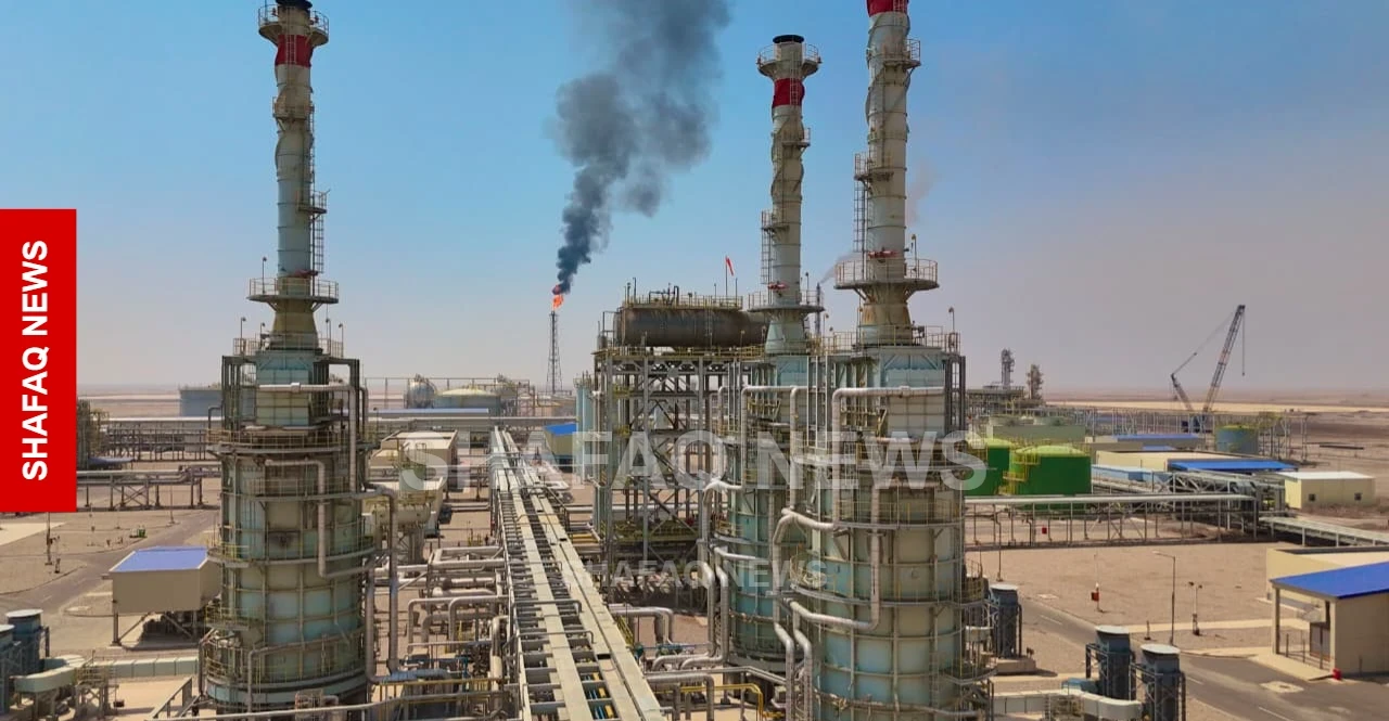 Oil heads for sharp weekly gain on US-Iran tensions