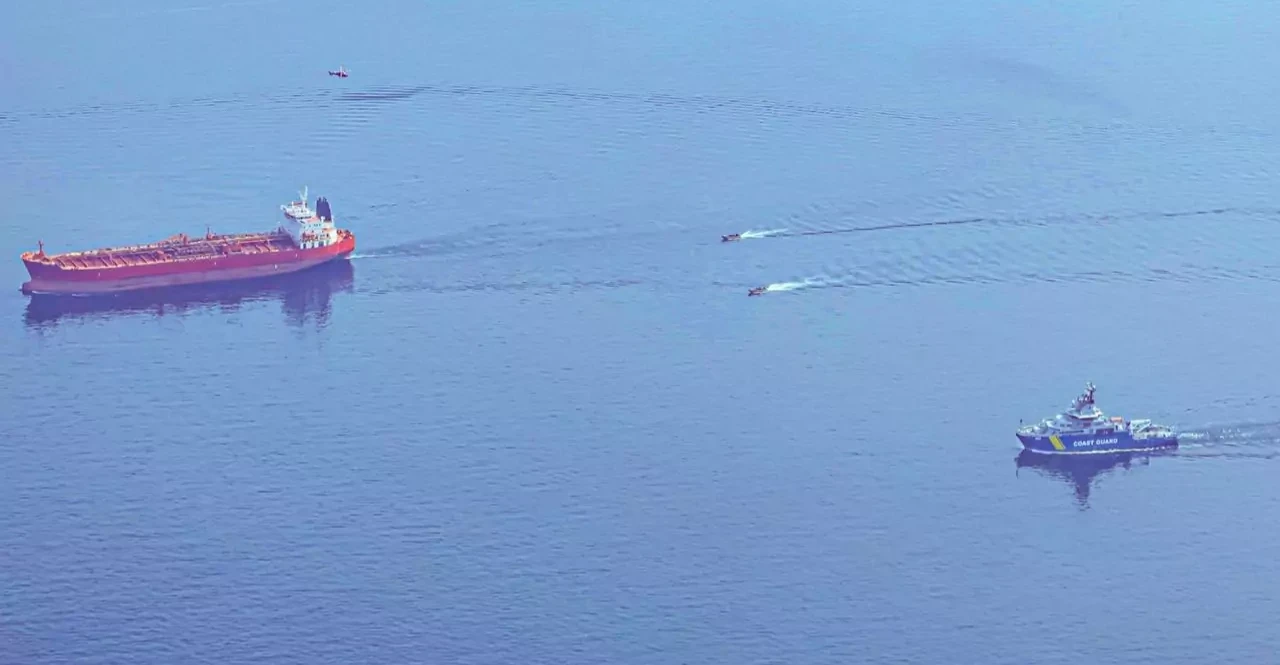 US attacks Iranian tanker near Kharg Island US attacks Iranian tanker near Kharg Island