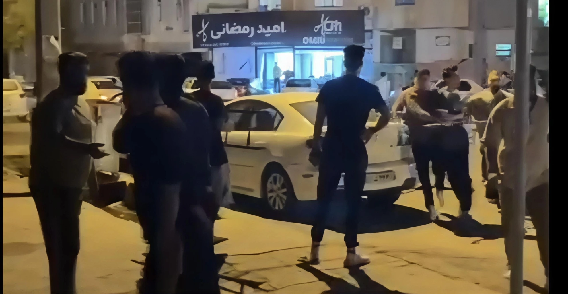 للمرة الثانية خلال 24 ساعة.. هجوم جديد على طلبة عراقيين في سمنان (فيديو)