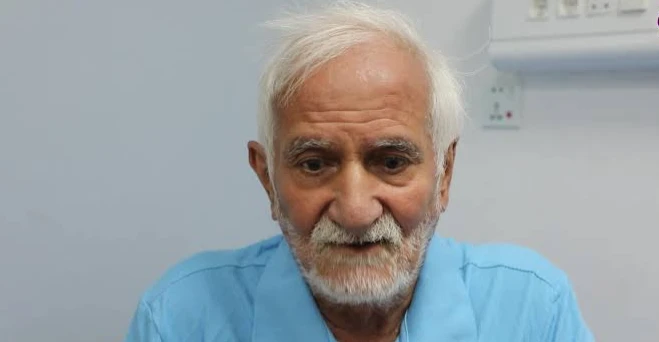 "الخال".. وفاة الفنان البصري كامل الأزرقي