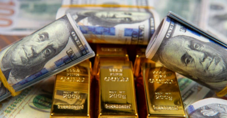 الذهب يرتفع مع انخفاض الدولار وتركيز الأنظار على بيانات التضخم الأميركية
