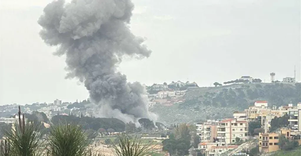 Israeli airstrikes, detonations hit southern Lebanon