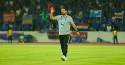 استقالة مدرب الميناء بعد الخسارة أمام الكهرباء