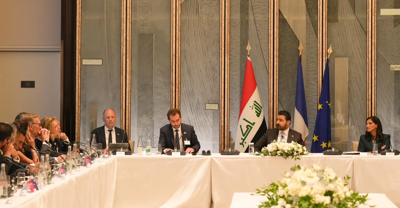 الزيدي وماكرون يتفقان على عقد مؤتمر "بغداد – باريس" في العراق