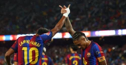 هاتريك رافينيا يقود برشلونة لاكتساح راسينغ بسباعية