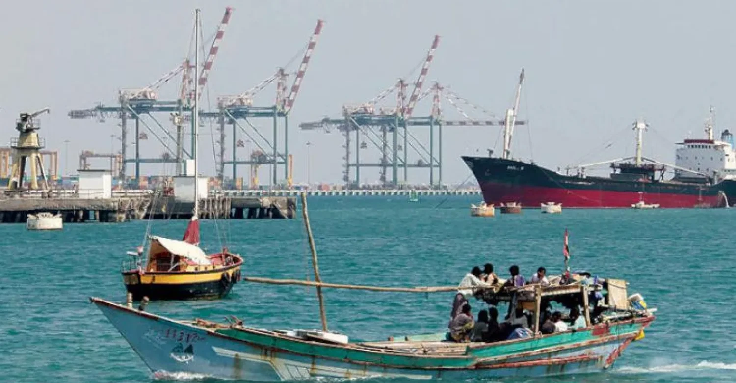 الحوثيون يعلنون عبور 316 سفينة عبر باب المندب خلال 9 أيام