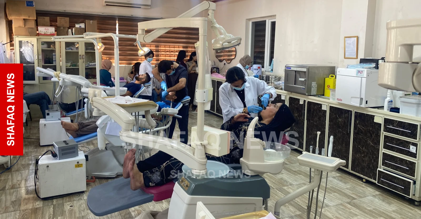 نصف كراسيه معطلة ونقص في المواد.. مركز أسنان بكركوك يعمل بـ"المتاح" (صور)
