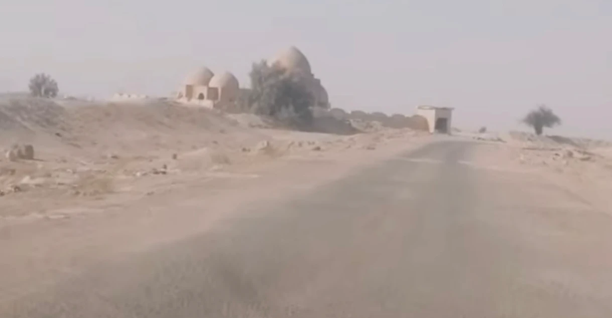 13 قرناً من الذاكرة.. مرقد الصحابي أنس بن مالك بالبصرة يواجه خطر الاندثار