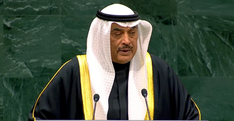 ولي عهد الكويت: نشيد بخطوات الزيدي لحصر السلاح بيد الدولة