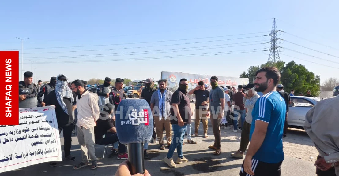 إصابات واعتقالات.. عمال FCC يصعّدون احتجاجاتهم في البصرة (صور وفيديو)