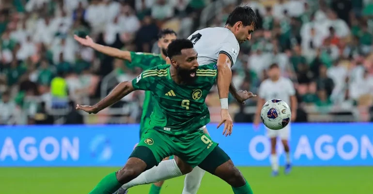 قبل مواجهة العراق.. ضربة قوية لمنتخب السعودية في خليجي 27