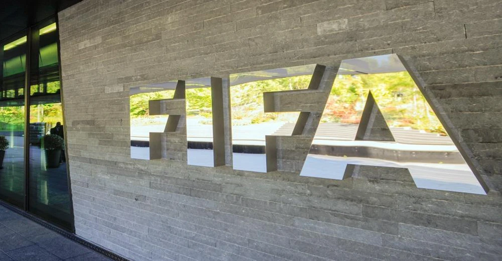 FIFA: UEFA harassing Infantino before election
