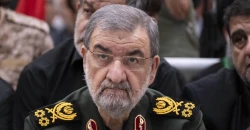 رضائي: أبلغنا شروطنا لواشنطن لكن ترمب "عاجز" عن القرار
