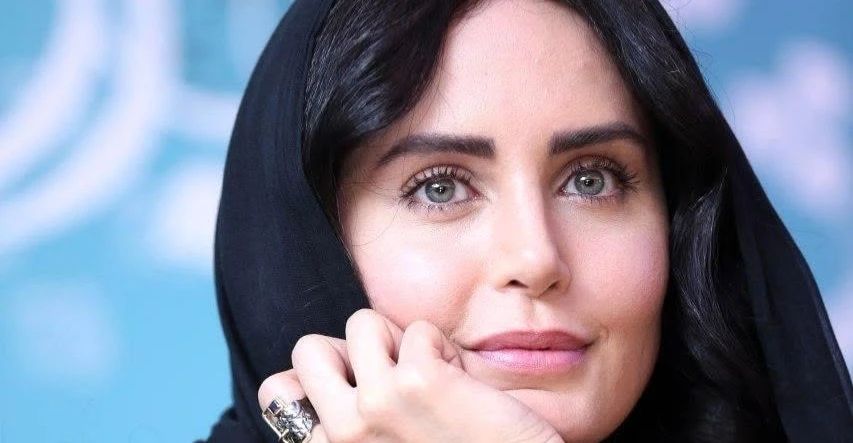إيران تحكم على ممثلة مشهورة بالسجن لدعمها التظاهرات