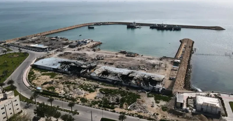 إعلام إيراني: دوي انفجارات في جزيرة قشم