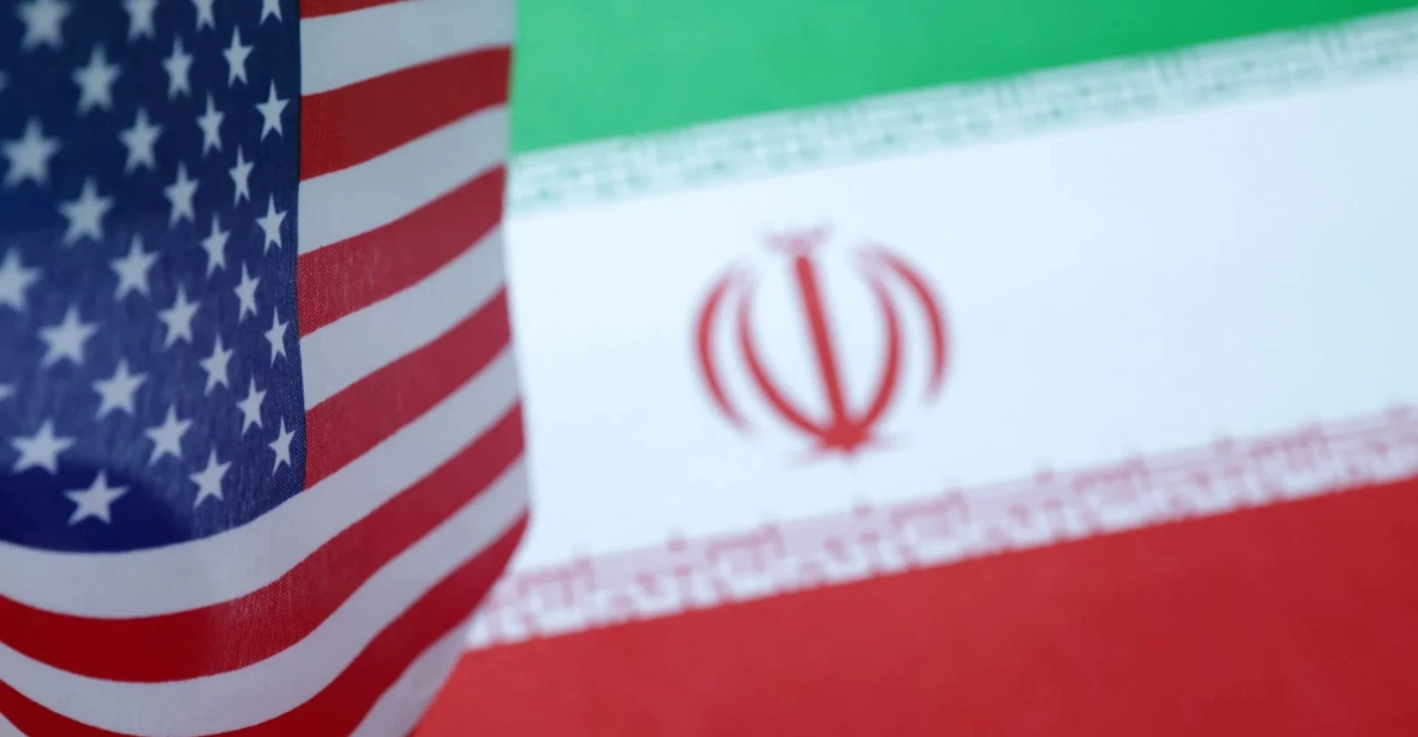Araghchi warns of stronger response, keeps talks open