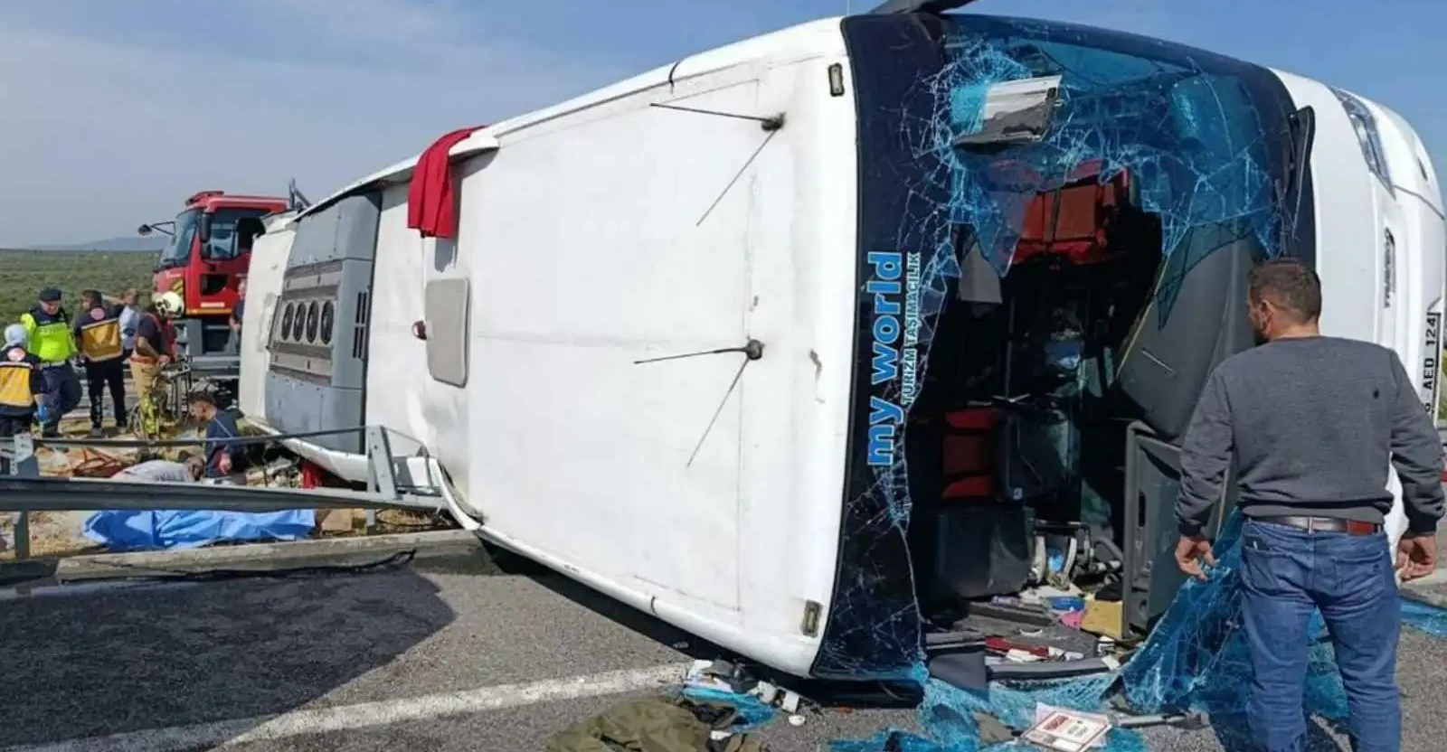 تركيا.. مصرع وإصابة 38 شخصاً بحادث حافلة مروع