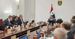خاص.. العراق يدرس إجراءات تقشفية واسعة بينها دمج هيئات ومراجعة رواتب مسؤولين